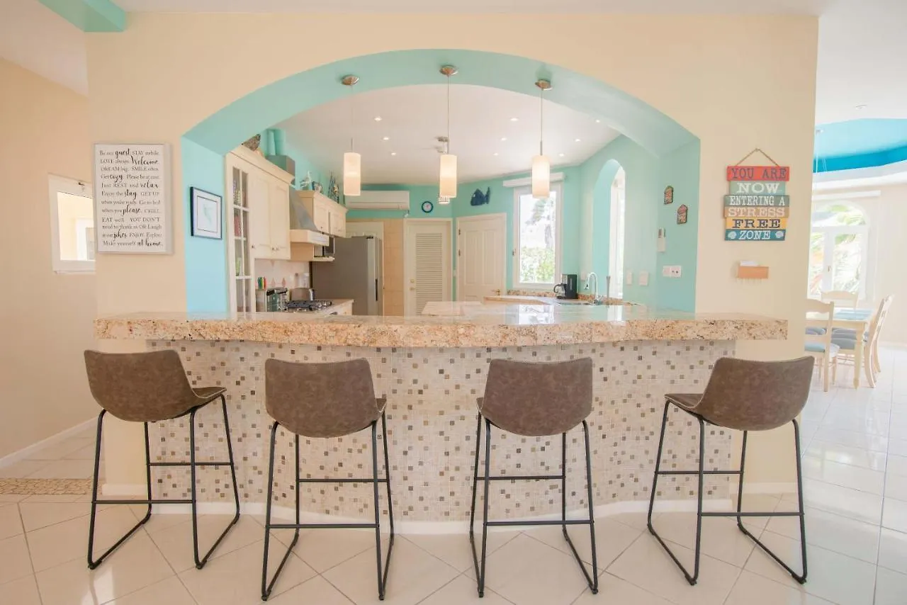 This One Of A Kind Amazing Aruba Beach House شاطئ بالم
