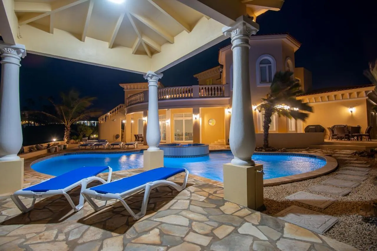 This One Of A Kind Amazing Aruba Beach House 棕榈滩 0*,